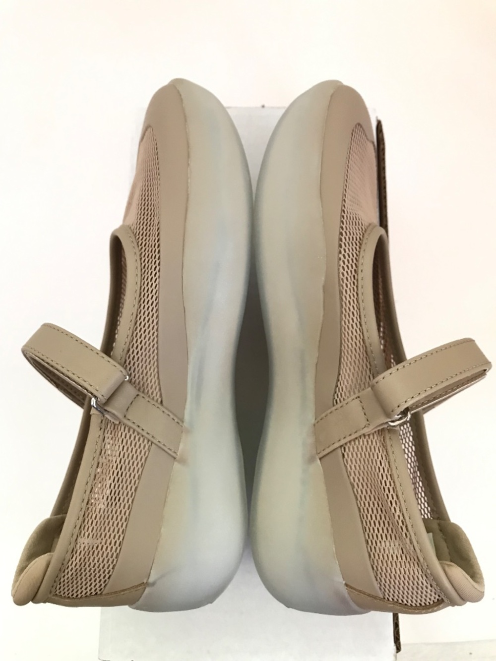 HUNTER Mire Mary Jane Mesh Shoe Tan Sneakers Women’s Size 6 - Picture 11 of 15